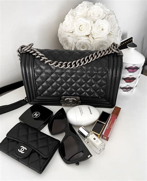 big boy bag chanel|Chanel boy bag medium price.